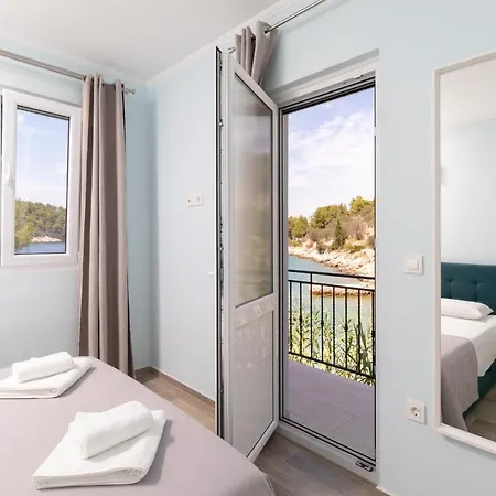 Дом отдыха Orsula's House Вела-Лука