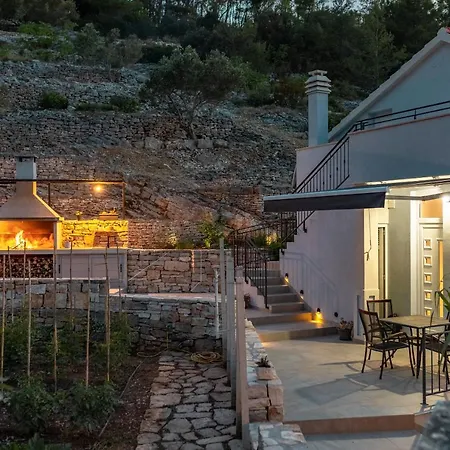 Orsula's House Nyaraló